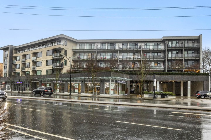 Photo 3 at 201 - 725 Marine Drive, Harbourside, North Vancouver