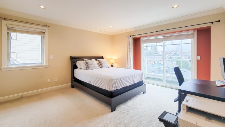 Photo 12 at 203 E 18th Street, Central Lonsdale, North Vancouver