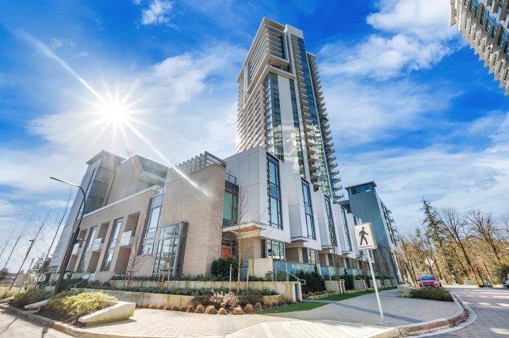 Photo 1 at 107 - 1500 Fern Street, Lynnmour, North Vancouver