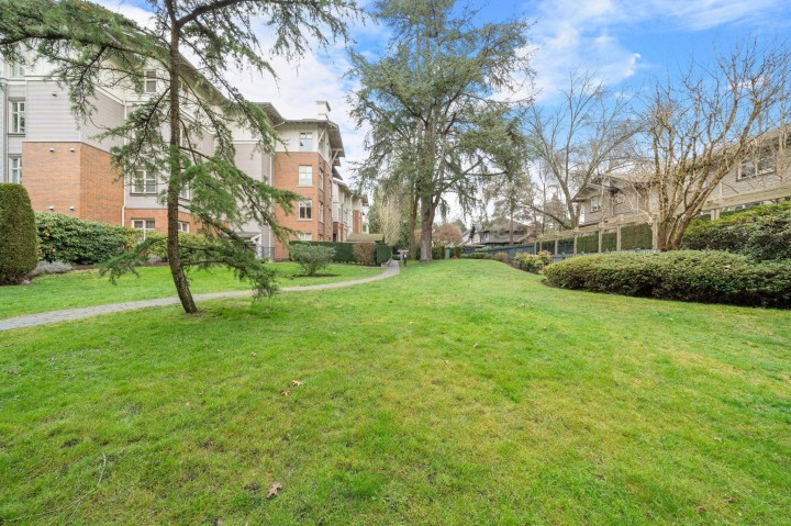 Photo 26 at 218 - 2083 W 33 Road, Quilchena, Vancouver West