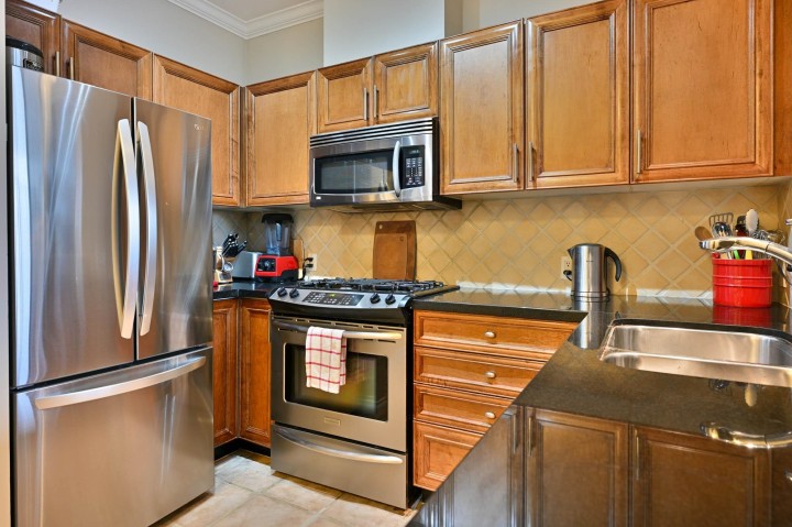 Photo 4 at 407 - 2175 Salal Drive, Kitsilano, Vancouver West