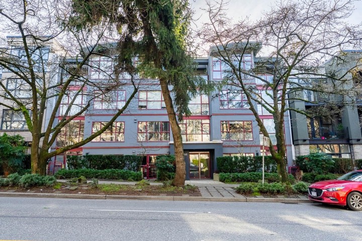 Photo 20 at 203 - 2140 W 12th Street, Kitsilano, Vancouver West
