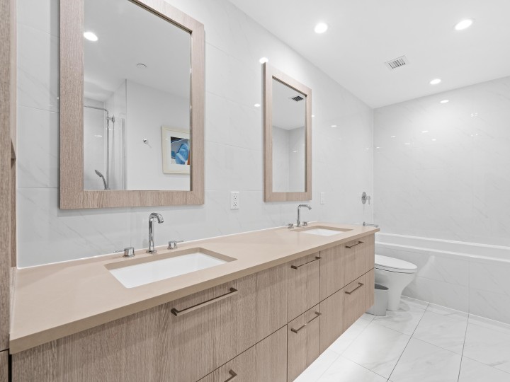 Photo 17 at 107 - 733 E 3rd Street, Queensbury, North Vancouver