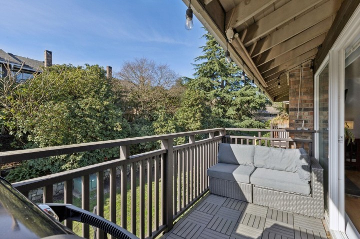 Photo 9 at 214 - 555 W 28th Street, Upper Lonsdale, North Vancouver