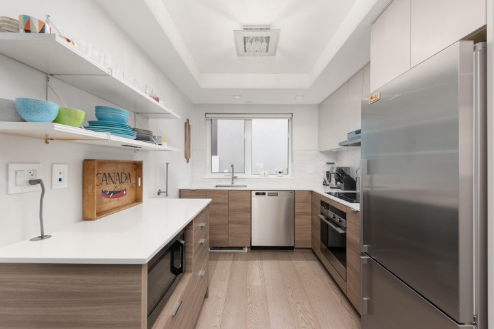 Photo 10 at 147 St. Patricks Avenue, Lower Lonsdale, North Vancouver