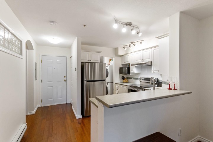 Photo 12 at 204 - 155 E 3rd Street, Lower Lonsdale, North Vancouver