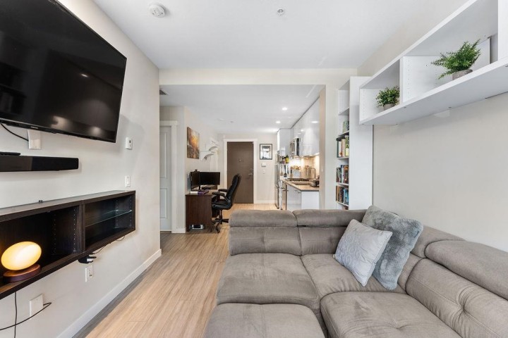 Photo 2 at 3 - 2651 Library Lane, Lynn Valley, North Vancouver