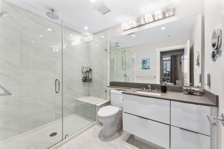 Photo 11 at 3 - 2651 Library Lane, Lynn Valley, North Vancouver