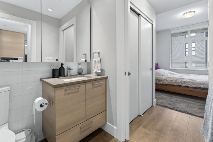 Photo 26 at 406 - 3451 Sawmill Crescent, South Marine, Vancouver East