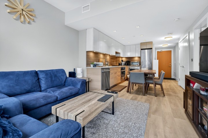 Photo 15 at 406 - 3451 Sawmill Crescent, South Marine, Vancouver East