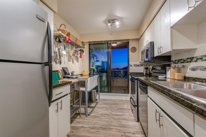 Photo 9 at 2001 - 888 Hamilton Street, Downtown VW, Vancouver West