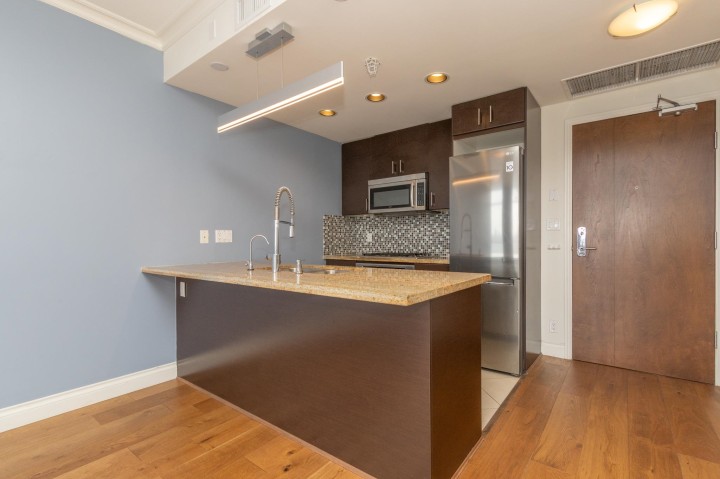 Photo 13 at 1003 - 172 Victory Ship Way, Lower Lonsdale, North Vancouver