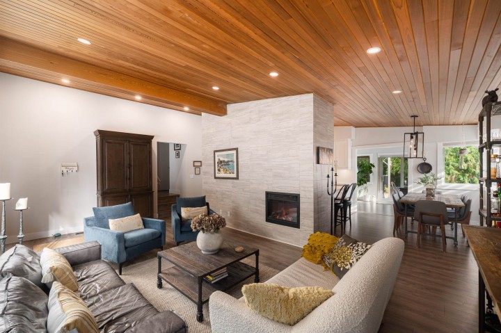 Photo 2 at 3642 Sykes Road, Lynn Valley, North Vancouver