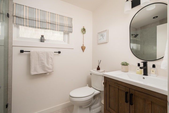 Photo 22 at 3642 Sykes Road, Lynn Valley, North Vancouver