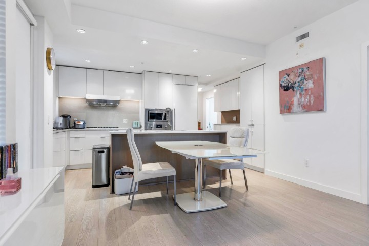 Photo 14 at 107 - 7988 Yukon Street, Marpole, Vancouver West