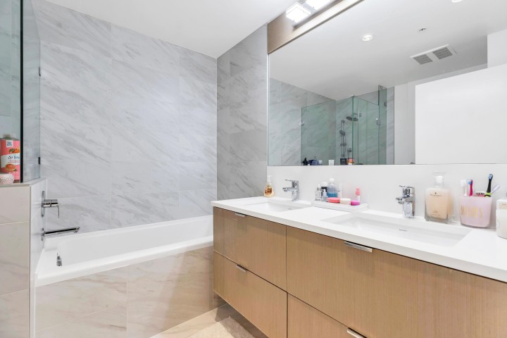 Photo 19 at 107 - 7988 Yukon Street, Marpole, Vancouver West