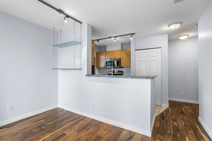 Photo 3 at 1506 - 1420 W Georgia Street, West End VW, Vancouver West