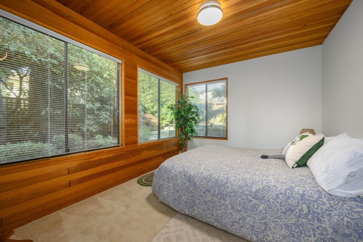 Photo 26 at 1720 Scott Road, Lynn Valley, North Vancouver