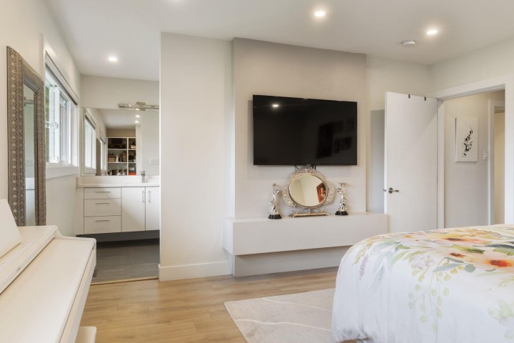 Photo 13 at 3950 Trenton Place, Forest Hills NV, North Vancouver