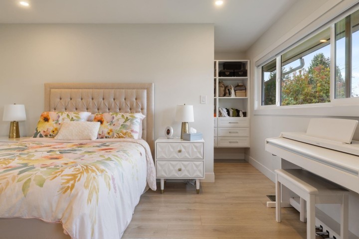 Photo 12 at 3950 Trenton Place, Forest Hills NV, North Vancouver