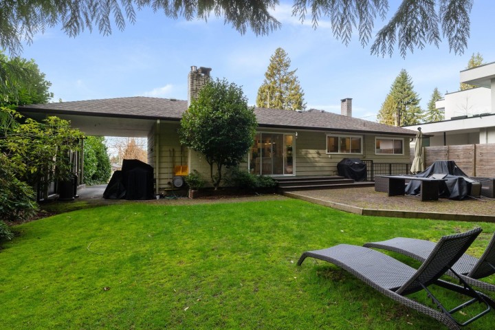 Photo 22 at 3950 Trenton Place, Forest Hills NV, North Vancouver