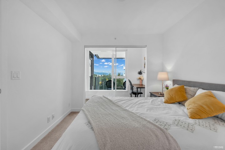 Photo 16 at 2303 - 3355 Binning Road, University VW, Vancouver West