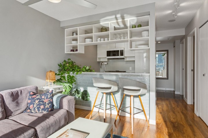 Photo 6 at 1711 - 939 Expo Boulevard, Yaletown, Vancouver West