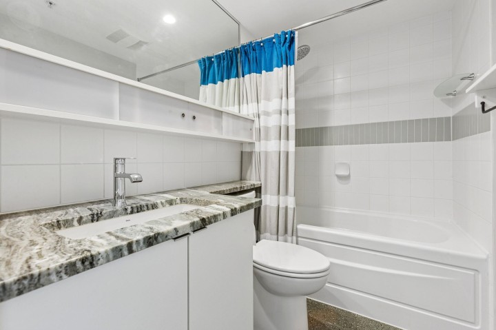 Photo 17 at 1711 - 939 Expo Boulevard, Yaletown, Vancouver West