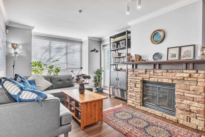 Photo 9 at 211 - 1111 Lynn Valley Road, Lynn Valley, North Vancouver