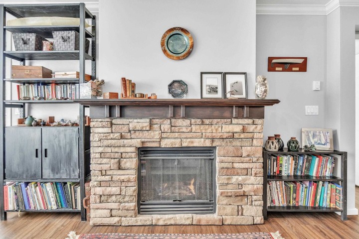 Photo 10 at 211 - 1111 Lynn Valley Road, Lynn Valley, North Vancouver