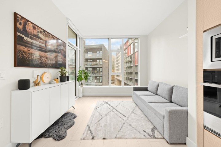 Photo 13 at 519 - 3438 Sawmill Crescent, South Marine, Vancouver East