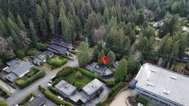 Photo 28 at 8 Glenmore Drive, Glenmore, West Vancouver