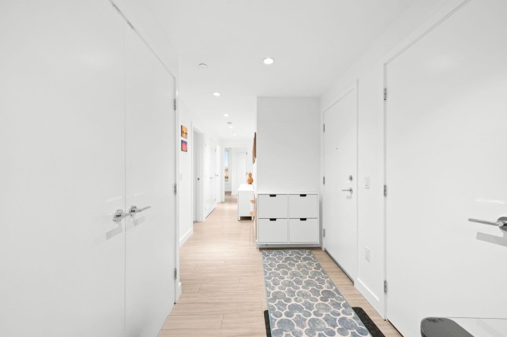 Photo 14 at 304 - 707 E 3rd Street, Queensbury, North Vancouver