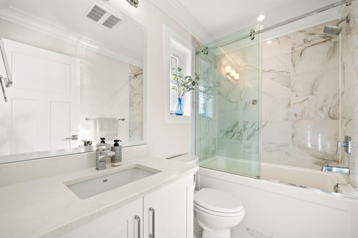 Photo 17 at 244 E 18th Street, Central Lonsdale, North Vancouver