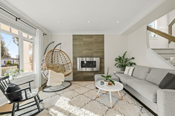 Photo 3 at 244 E 18th Street, Central Lonsdale, North Vancouver