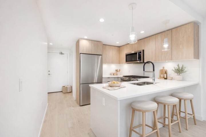 Photo 6 at 116 - 108 E 8th Street, Central Lonsdale, North Vancouver