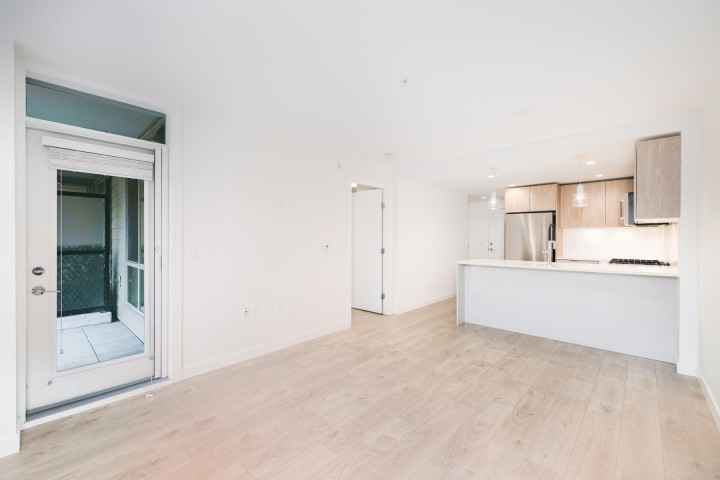 Photo 10 at 116 - 108 E 8th Street, Central Lonsdale, North Vancouver