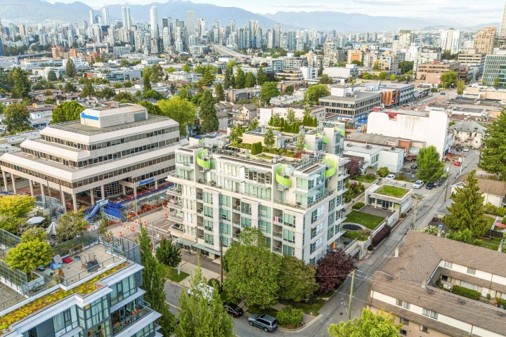 Photo 22 at 607 - 2528 Maple Street, Kitsilano, Vancouver West