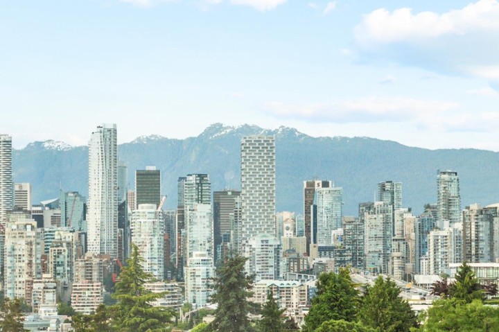 Photo 31 at 607 - 2528 Maple Street, Kitsilano, Vancouver West