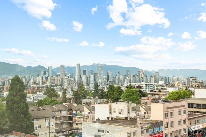 Photo 29 at 607 - 2528 Maple Street, Kitsilano, Vancouver West