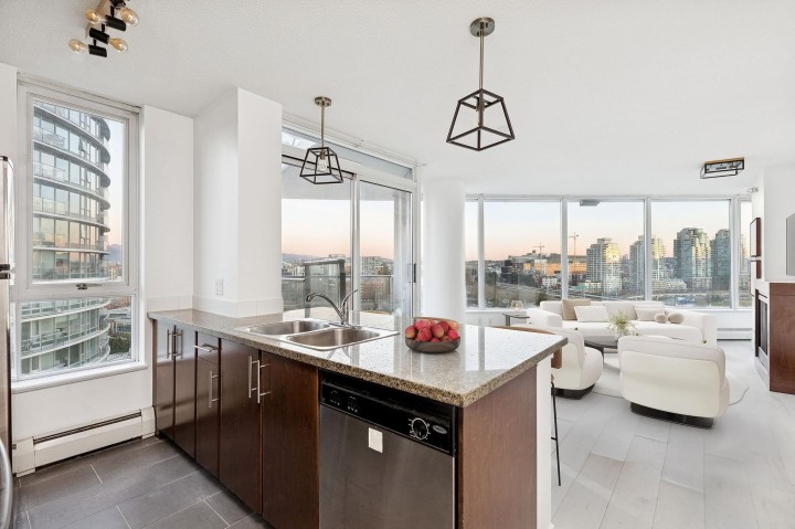 Photo 3 at 1609 - 688 Abbott Street, Downtown VW, Vancouver West