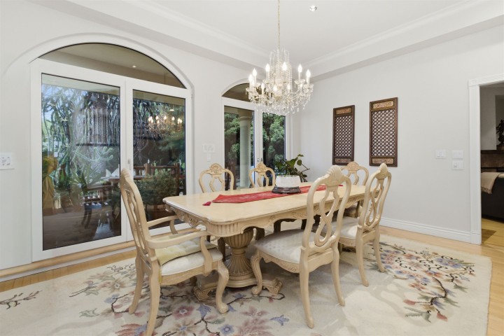 Photo 27 at 2635 Rosebery Avenue, Queens, West Vancouver