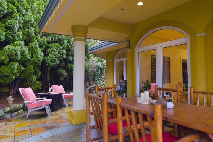 Photo 35 at 2635 Rosebery Avenue, Queens, West Vancouver