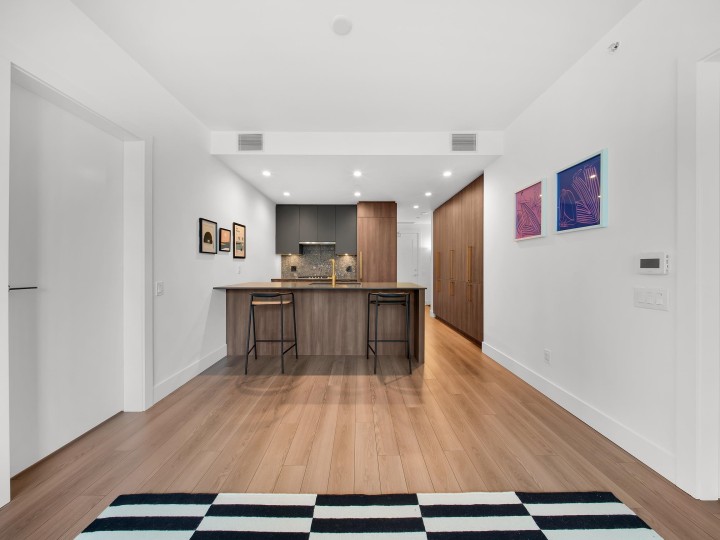 Photo 3 at 404 - 2375 Emery Court, Lynn Valley, North Vancouver