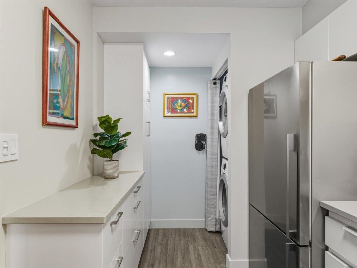 Photo 12 at 205 - 2438 Heather Street, Fairview VW, Vancouver West