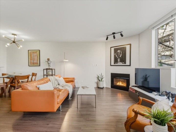 Photo 15 at 205 - 2438 Heather Street, Fairview VW, Vancouver West