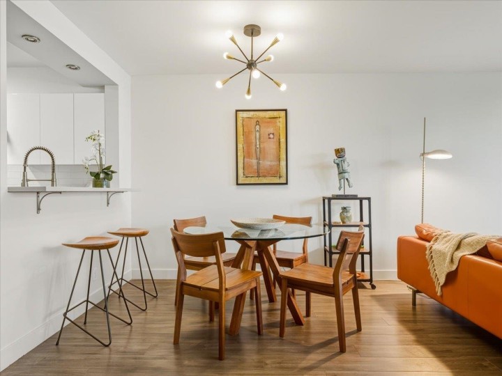 Photo 4 at 205 - 2438 Heather Street, Fairview VW, Vancouver West