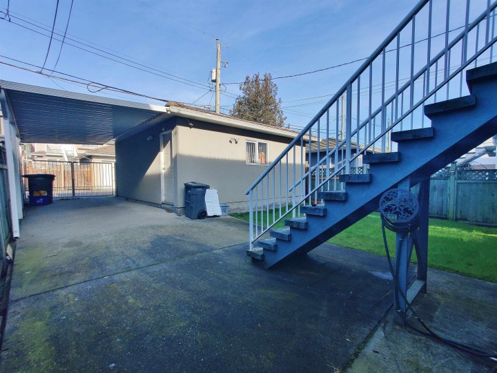 Photo 23 at 3461 William Street, Renfrew VE, Vancouver East