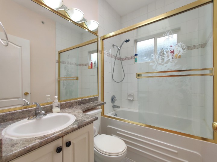 Photo 20 at 3461 William Street, Renfrew VE, Vancouver East