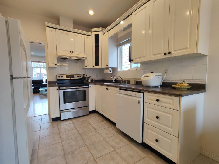 Photo 10 at 3461 William Street, Renfrew VE, Vancouver East
